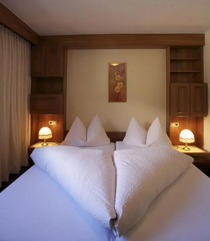 ** Guest house Vibes Soelden - Your Alpine Homebase Austria